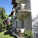 Pera
