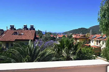 Pera
