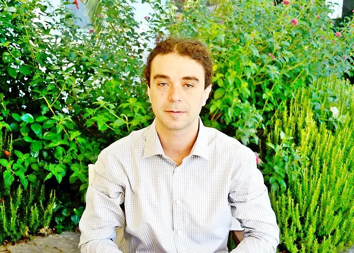 Pera Отель Гёчек